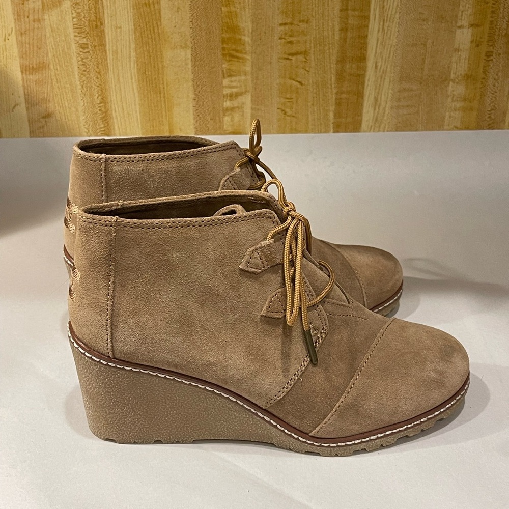 Toms Tan Suede Wedge Shoes